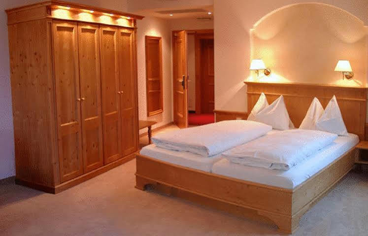 Hotel Garni Partaneshof Merano Exteriér fotografie